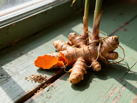 Curcumin